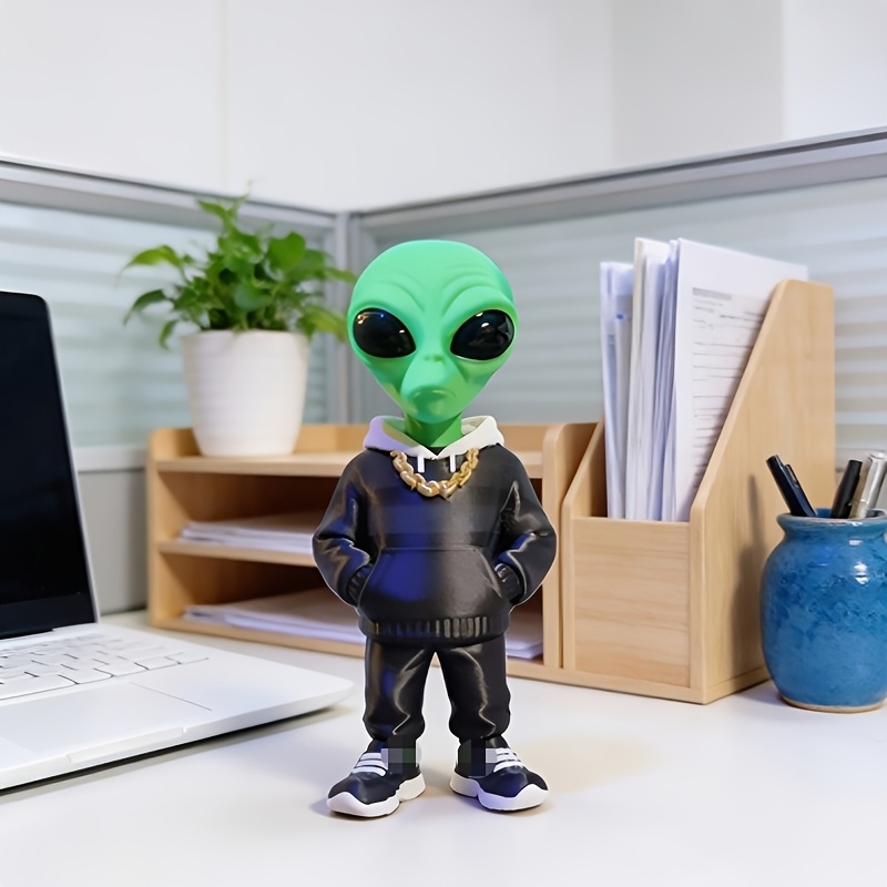 1 Piece Green Alien Figure wit - đánh giá và giá Desk Setup Design